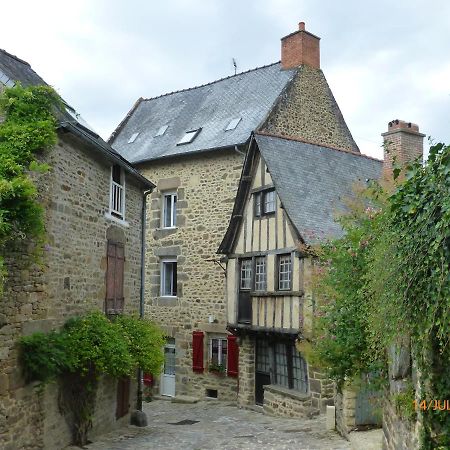Le Logis De La Cour De Bretagne Au Port De Dinan Lanvallay 外观 照片